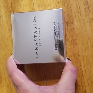 Anastasia Beverly Hills Translucent Loose Setting Powder .9 oz